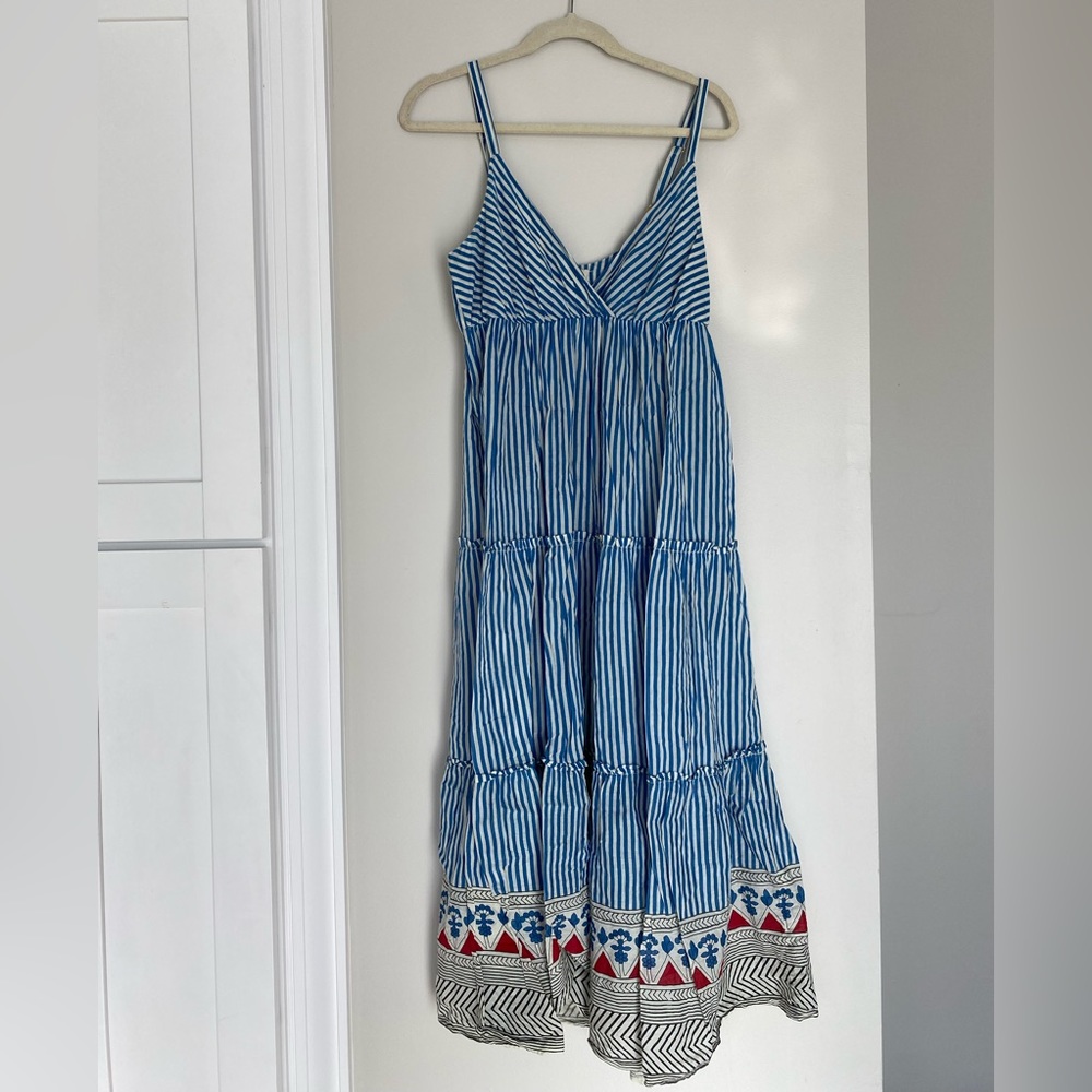 Natural Live Vneck Maxi Dress